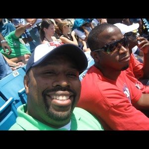 Meet your Posher, Eric